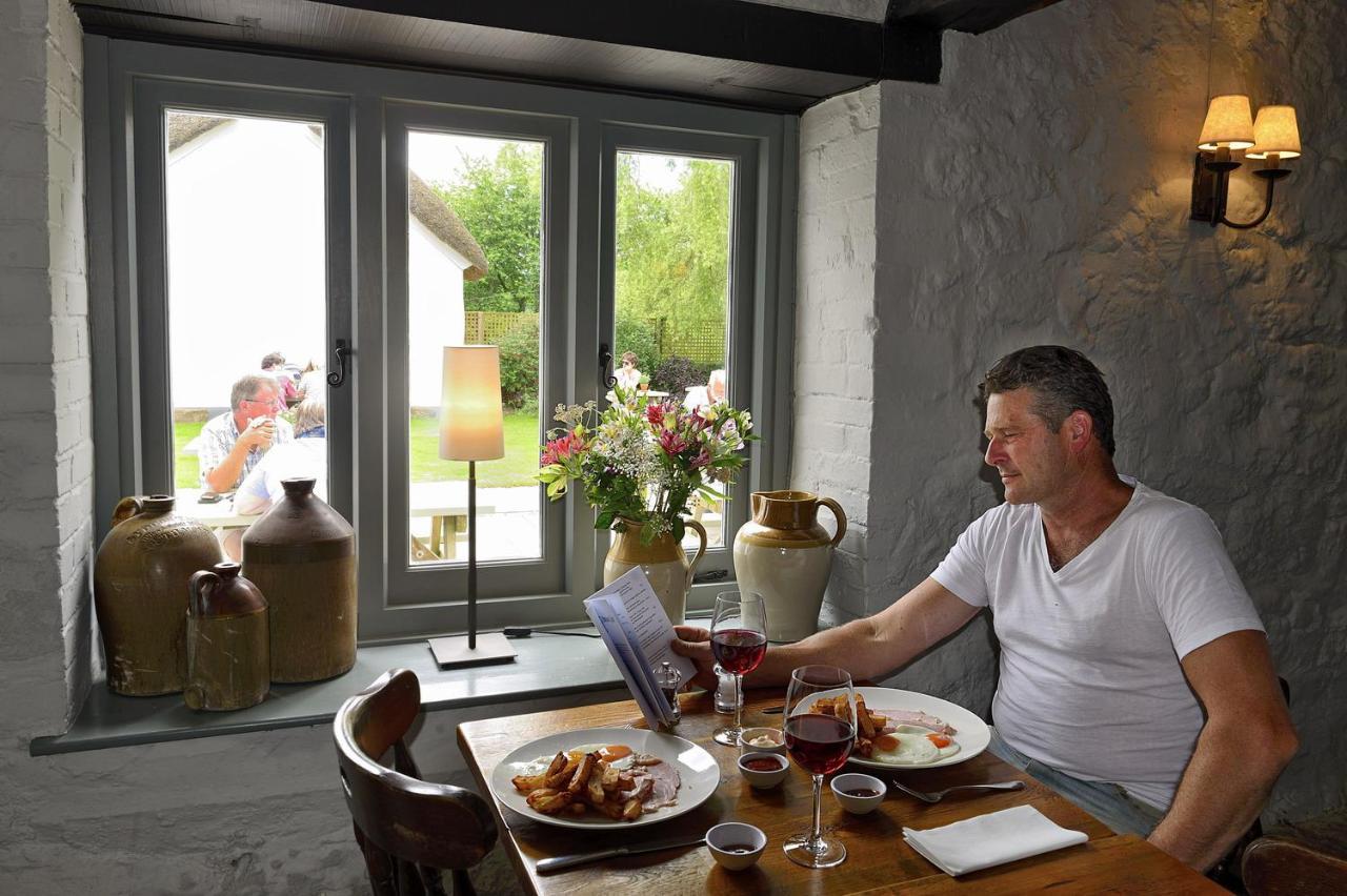 Eversfield Organic At The Ring Of Bells Inn North Bovey Екстер'єр фото